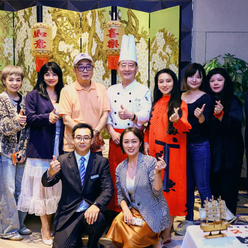 月桂盈香迎佳节,一品宴席宴四方
