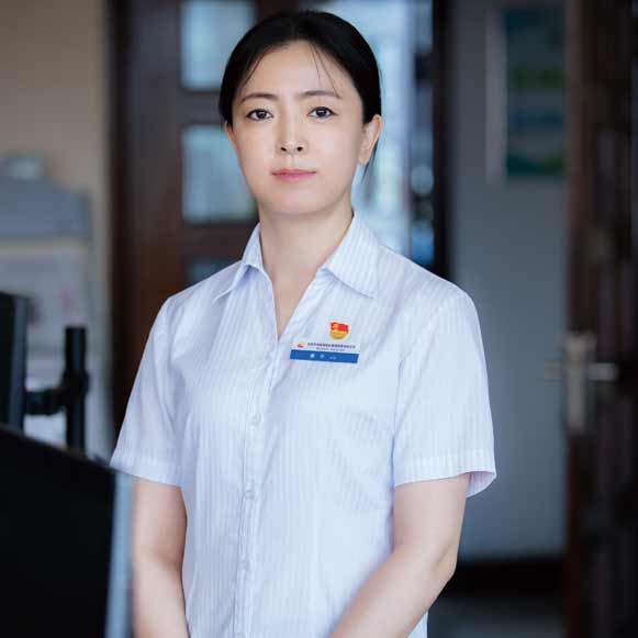 秦宇 用心服务 追求卓越