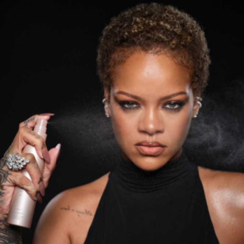 全天抗氧，锁水锁色更锁妆 Fenty Beauty挚爱玩雾抗氧定妆喷雾全新上市