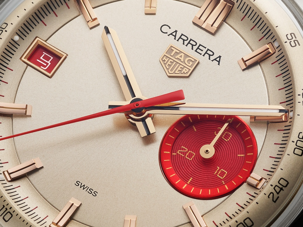 骏马腾跃 竞逐新程 TAG HEUER 泰格豪雅焕新发布卡莱拉系列 马年计时码表献礼新春