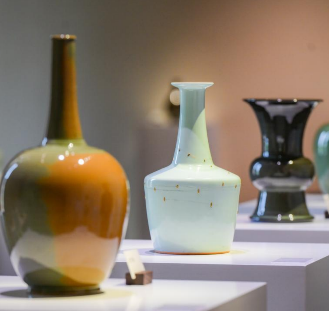 《青慕——五云间·陈卫武青瓷作品展》在京开幕