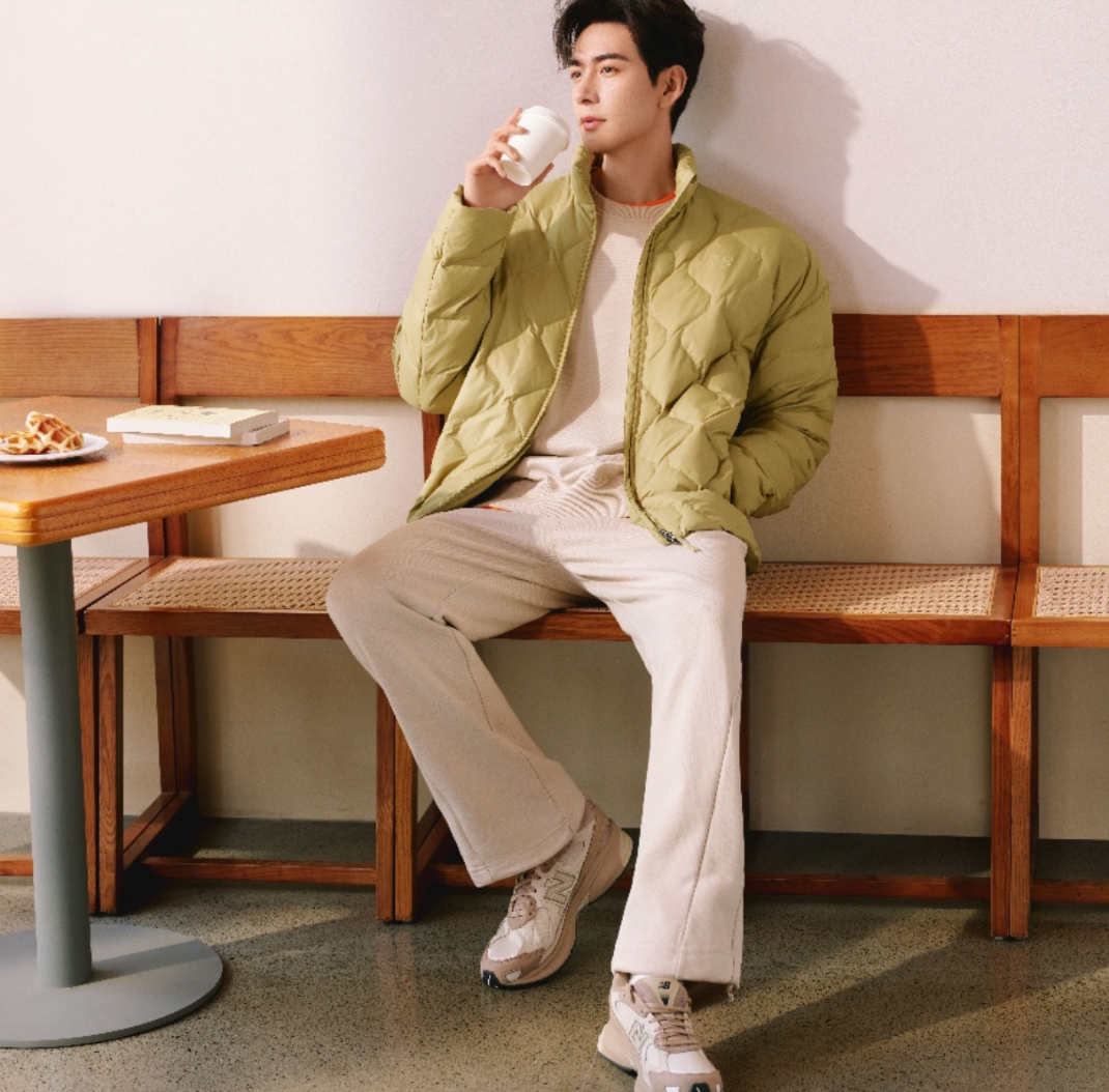 轻盈叠穿 自在入冬 New Balance发布全新NB华夫羽绒服系列